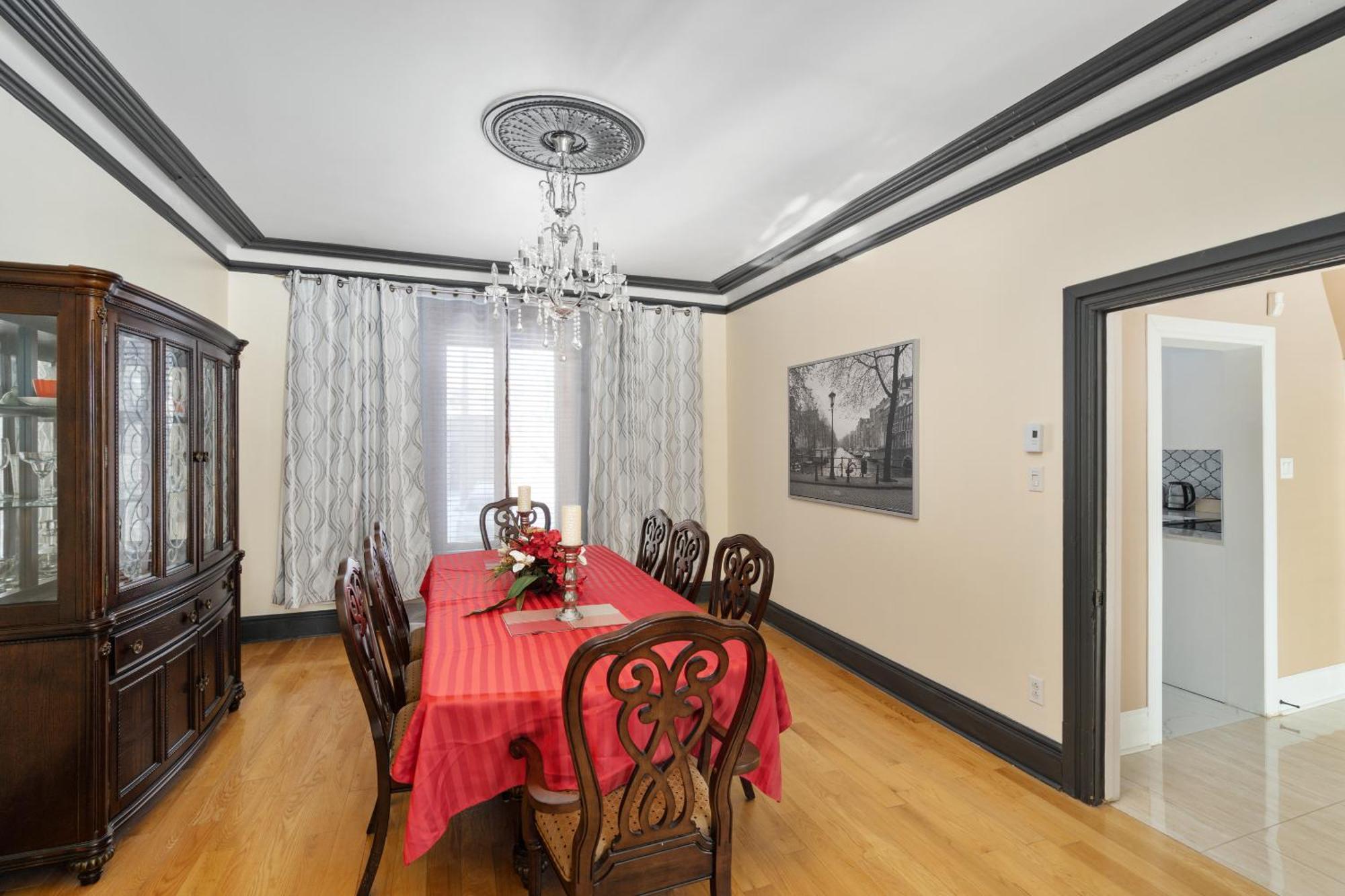 Centennial 6-Bedroom Waterfront Palace Sleeps 14 Montreal Exterior photo