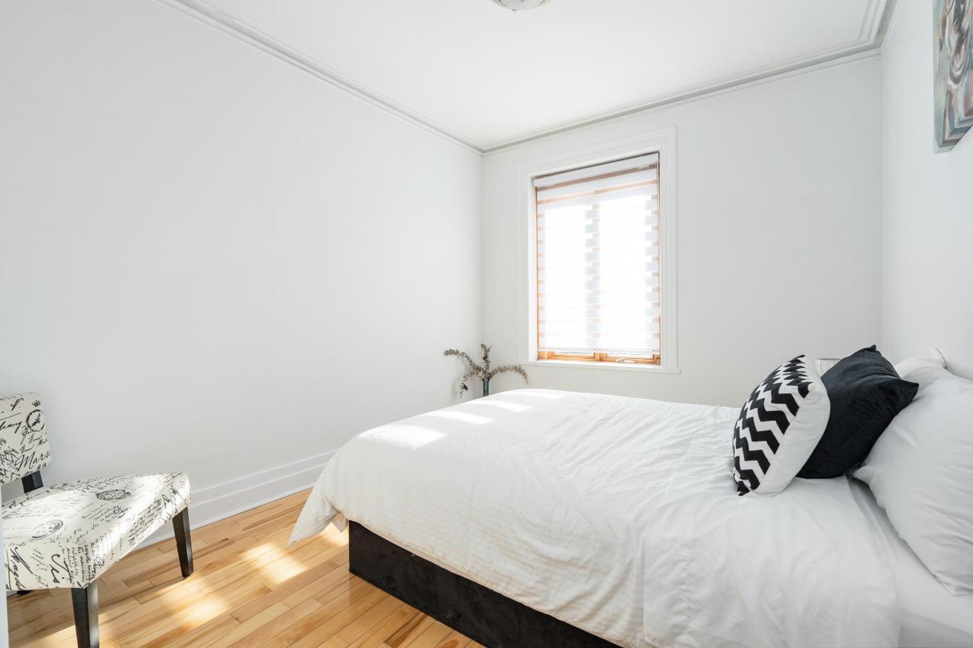 Centennial 6-Bedroom Waterfront Palace Sleeps 14 Montreal Exterior photo